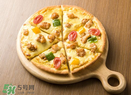 披薩可以用微波爐加熱嗎？披薩用微波爐怎么加熱？