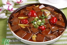 鴨血熱量高不高？吃鴨血會(huì)胖嗎？