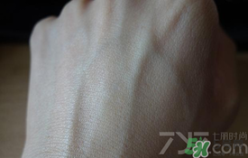 安耐曬金瓶怎么樣？安耐曬金瓶好用嗎？