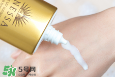 安耐曬金瓶保質期多久？安耐曬金瓶保質期怎么看