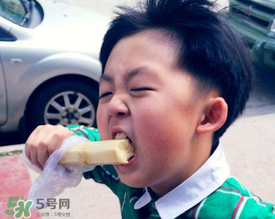 拉肚子可以吃甘蔗嗎？寶寶拉肚子能吃甘蔗嗎？