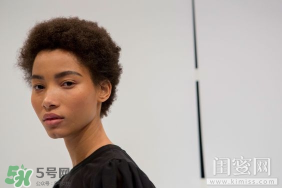 肉桂色口紅哪個牌子好？肉桂色口紅推薦