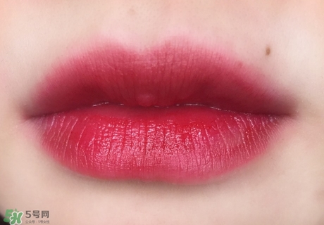 紀(jì)梵希小羊皮有小樣嗎？紀(jì)梵希小羊皮有中樣嗎？