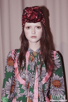 煙熏玫瑰色是什么顏色？煙熏玫瑰色唇膏口紅試色