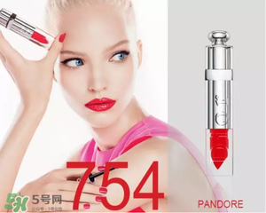 紀梵希小羊皮和迪奧那個好？紀梵希小羊皮和迪奧口紅對比