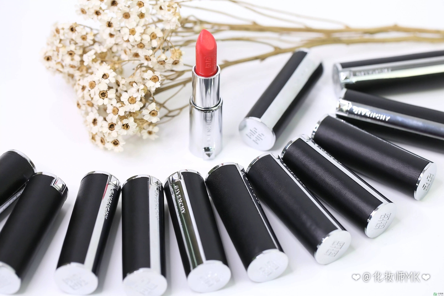 紀梵希小羊皮是真皮嗎？紀梵希小羊皮是羊皮嗎？