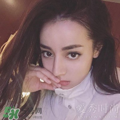 煙熏玫瑰色適合什么膚色？煙熏玫瑰色口紅適合黃皮嗎？