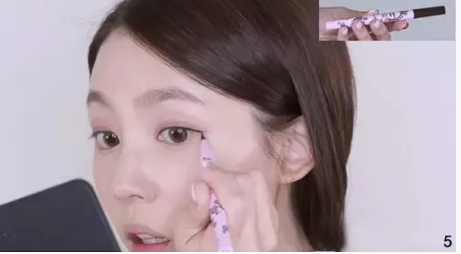 干玫瑰色妝容怎么化？干玫瑰色妝容畫法步驟