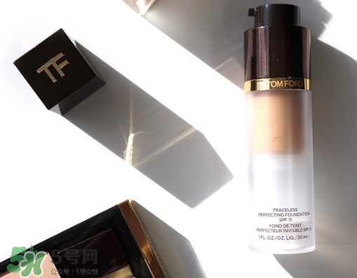 tom ford粉底液方和圓哪個(gè)好？tom ford粉底液方管圓管區(qū)別