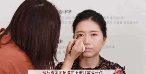 干玫瑰色妝容怎么化？干玫瑰色妝容畫法步驟