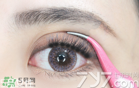 假睫毛怎么貼自然，你不知道的事