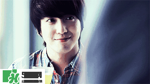 紅棕色是什么顏色？紅棕色口紅試色