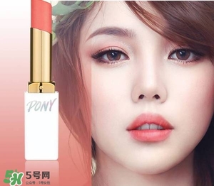 豆沙色和西柚色的區(qū)別 豆沙色和西柚色哪個(gè)好看？