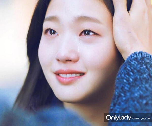 干玫瑰色適合什么膚色？干玫瑰色口紅適合黃皮嗎？