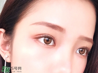 紅棕色適合什么膚色？紅棕色適合黃皮嗎？