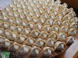 餃子餡發(fā)苦怎么處理？肉餃子餡苦是為什么？