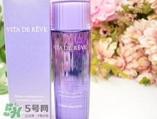 黛珂紫蘇水和悅木之源菌菇水哪個更好用? 黛珂紫蘇水和悅木之源菌菇水哪個更好用?