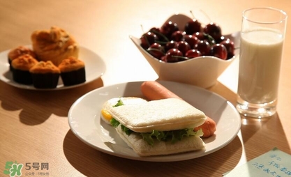 上班族早餐吃什么又快又好？上班族早餐攻略