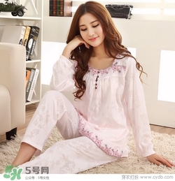 4月份坐月子穿什么？四月份坐月子穿衣搭配