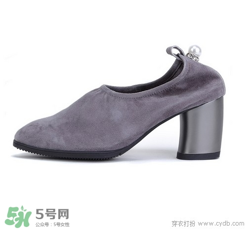 4月份穿什么鞋子？四月份鞋子搭配