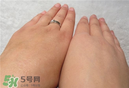 Givenchy紀梵希滿天星散粉色號 紀梵希滿天星蜜粉試色 Givenchy紀梵希滿天星散粉色號 紀梵希滿天星蜜粉試色