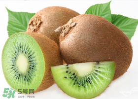 獼猴桃有點(diǎn)硬可以吃嗎？獼猴桃有點(diǎn)硬怎么吃？