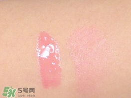 ysl唇油怎么用？ysl唇油使用方法