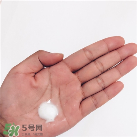 Sofina蘇菲娜土臺(tái)美容液好用嗎?Sofina土臺(tái)美容液怎么樣? Sofina蘇菲娜土臺(tái)美容液好用嗎?Sofina土臺(tái)美容液怎么樣?