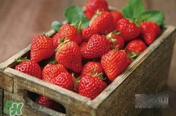 吃草莓大便會(huì)變紅嗎？吃草莓大便變紅是怎么回事？