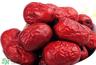 紅棗有點(diǎn)苦怎么回事？紅棗發(fā)苦還能吃嗎？