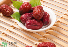 紅棗有點(diǎn)苦怎么回事？紅棗發(fā)苦還能吃嗎？