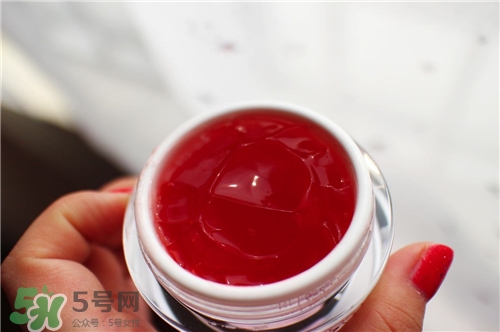 紅酒面膜可以天天敷嗎？紅酒面膜敷完臉用洗嗎？