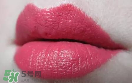 珊瑚紅口紅是什么顏色？珊瑚紅口紅試色