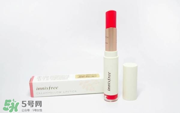 珊瑚紅口紅是什么顏色？珊瑚紅口紅試色