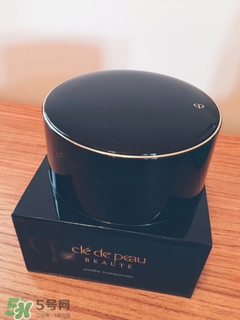 cpb散粉和紀(jì)梵希散粉哪個(gè)好？cpb散粉和紀(jì)梵希散粉對比