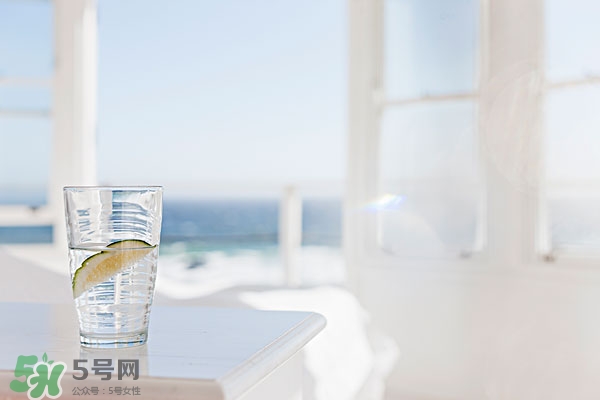 上火吃是什么降火快 春天吃什么降火最快 上火吃是什么降火快 春天吃什么降火最快