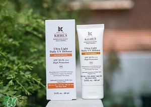 2017年買什么牌子防曬霜好 盤點(diǎn)2017防曬霜排行榜10強(qiáng) 2017年買什么牌子防曬霜好 盤點(diǎn)2017防曬霜排行榜10強(qiáng)