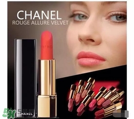 啞光和水潤哪個(gè)好？啞光口紅和水潤口紅區(qū)別