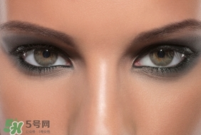 啞光眼影怎么畫？啞光眼影畫法步驟圖解