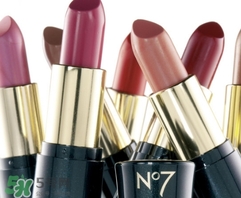 啞光口紅和珠光口紅哪個好？啞光口紅和珠光區(qū)別