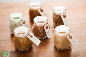 唇部磨砂膏多久用一次？唇部磨砂膏可以天天用嗎？