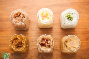 唇部磨砂膏多久用一次？唇部磨砂膏可以天天用嗎？