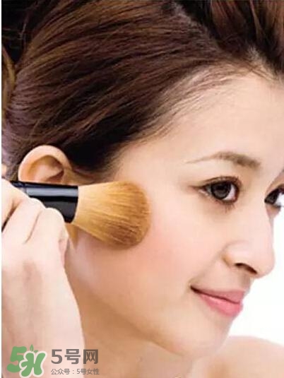 啞光是什么意思？化妝品啞光好不好？