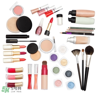 化妝步驟的先后順序 化妝的正確步驟 化妝步驟的先后順序 化妝的正確步驟