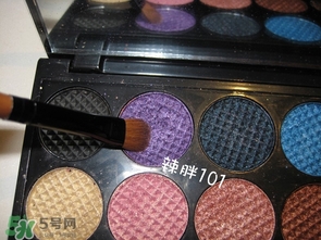 啞光眼影怎么畫？啞光眼影畫法步驟圖解