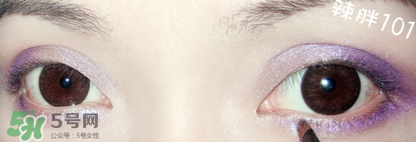 啞光眼影怎么畫？啞光眼影畫法步驟圖解