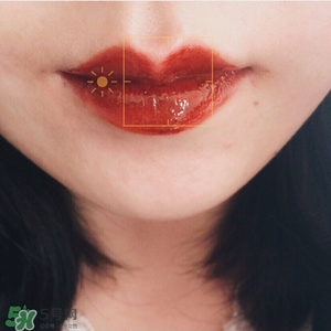 啞光和鏡面口紅哪個好？啞光口紅和鏡面口紅區(qū)別