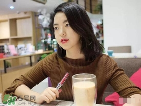 啞光和水潤哪個(gè)好？啞光口紅和水潤口紅區(qū)別