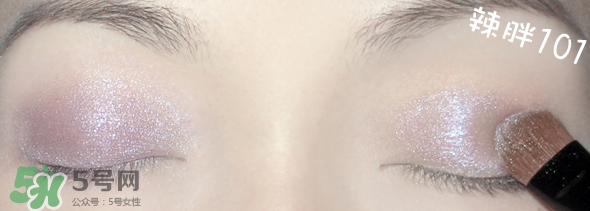 啞光眼影怎么畫？啞光眼影畫法步驟圖解