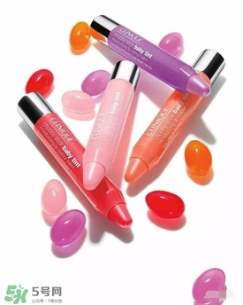 啞光和水潤哪個(gè)好？啞光口紅和水潤口紅區(qū)別